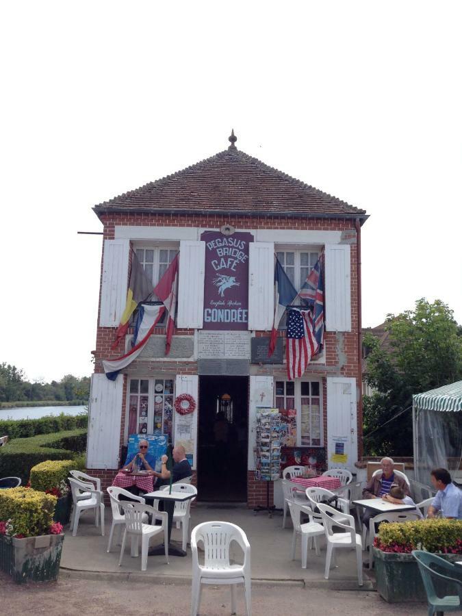 Bed and Breakfast Le Manoir Du Pont Senot Noron-la-Poterie Exterior foto